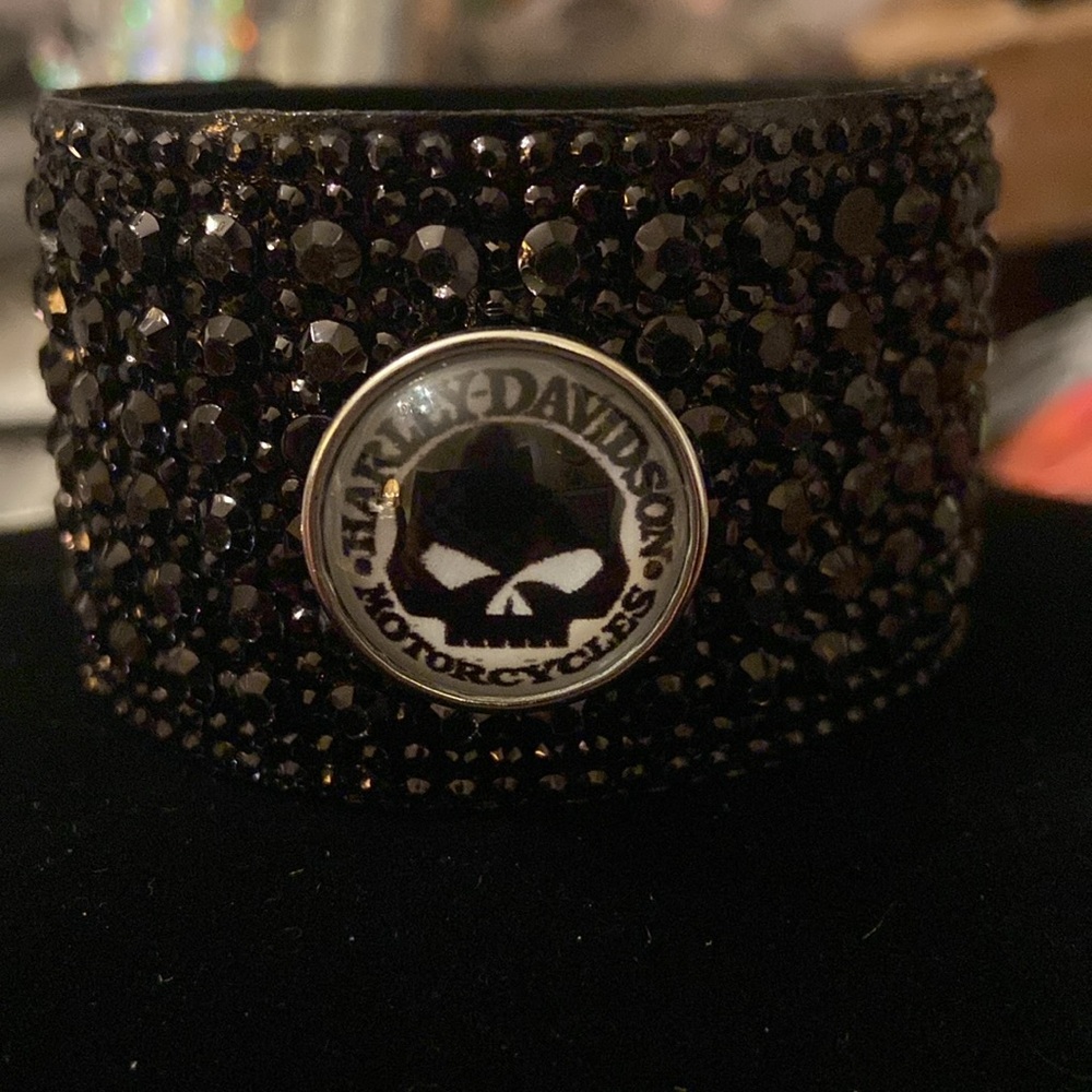 - HD Black Snap Button Bling Willie G Bracelet
